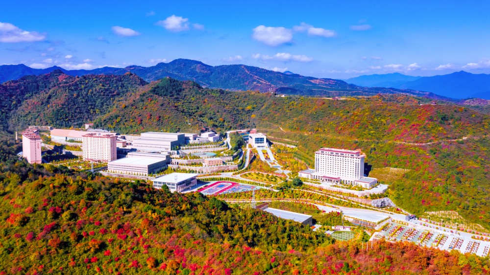 国家级绿色矿山——agingames股份  (6)_副本.jpg