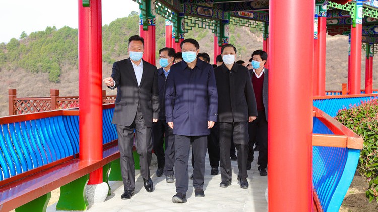 省政协主席欧阳坚莅临agingames股份调研