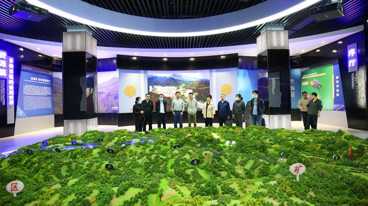 自然资源部调研组莅临agingames股份调研绿色矿山建设和岩芯管理工作